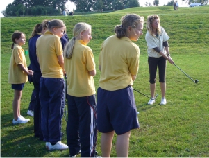 Girls-Golf.jpg